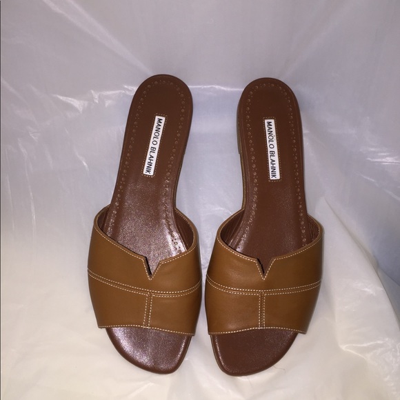 Manolo Blahnik flats - Picture 2 of 6